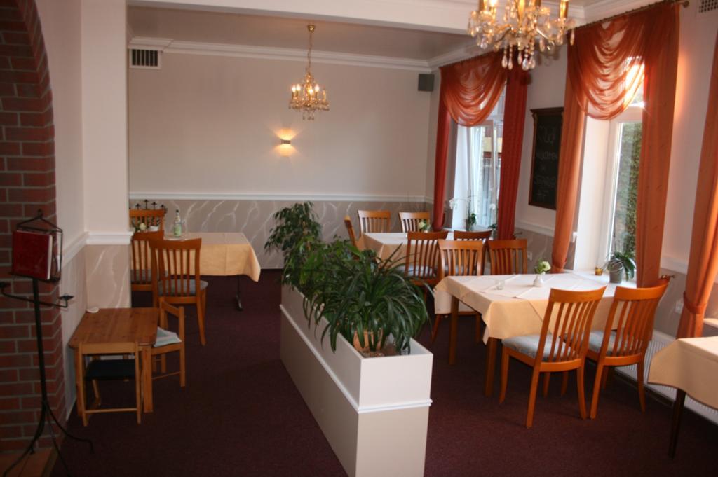 斯坦贝戈尔霍夫酒店 Steinbergkirche 外观 照片